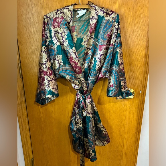 Inner Most | Intimates & Sleepwear | Vintage Inner Most Satin Paisley ...